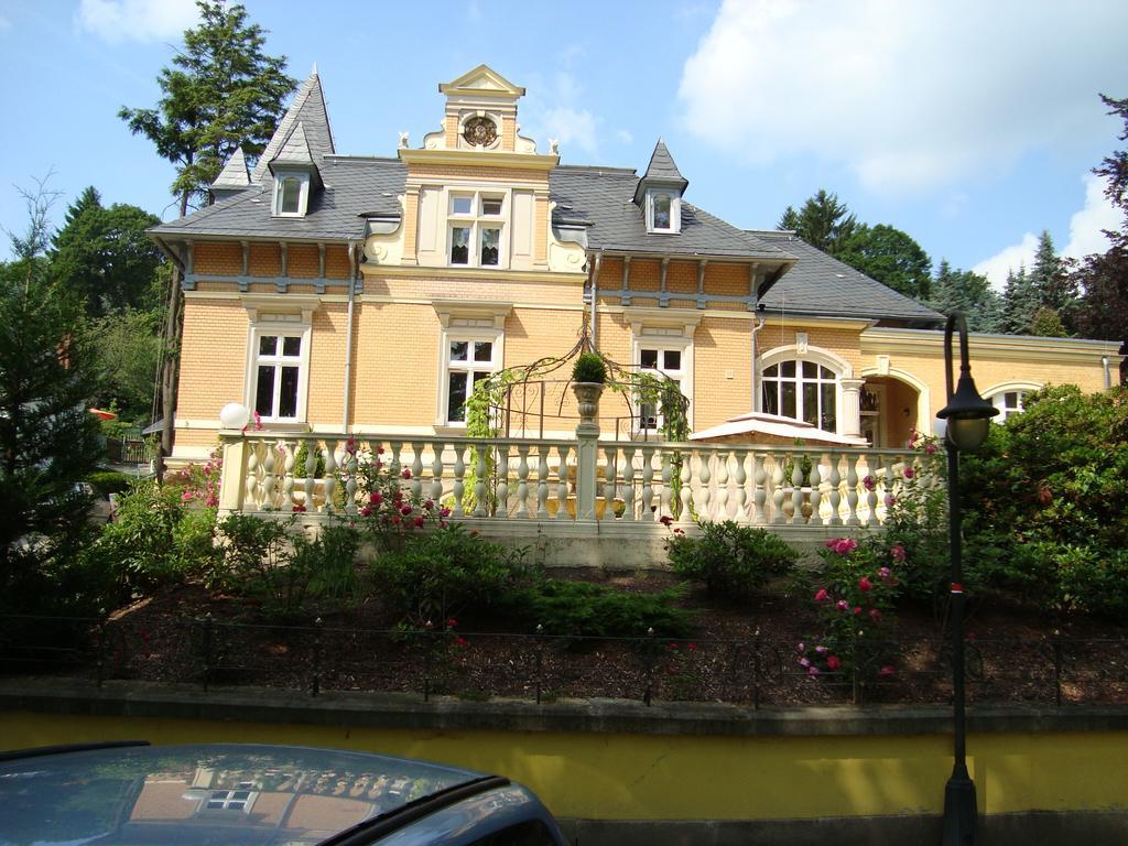 バート・エルスターHaus "Beuth"アパートメント エクステリア 写真